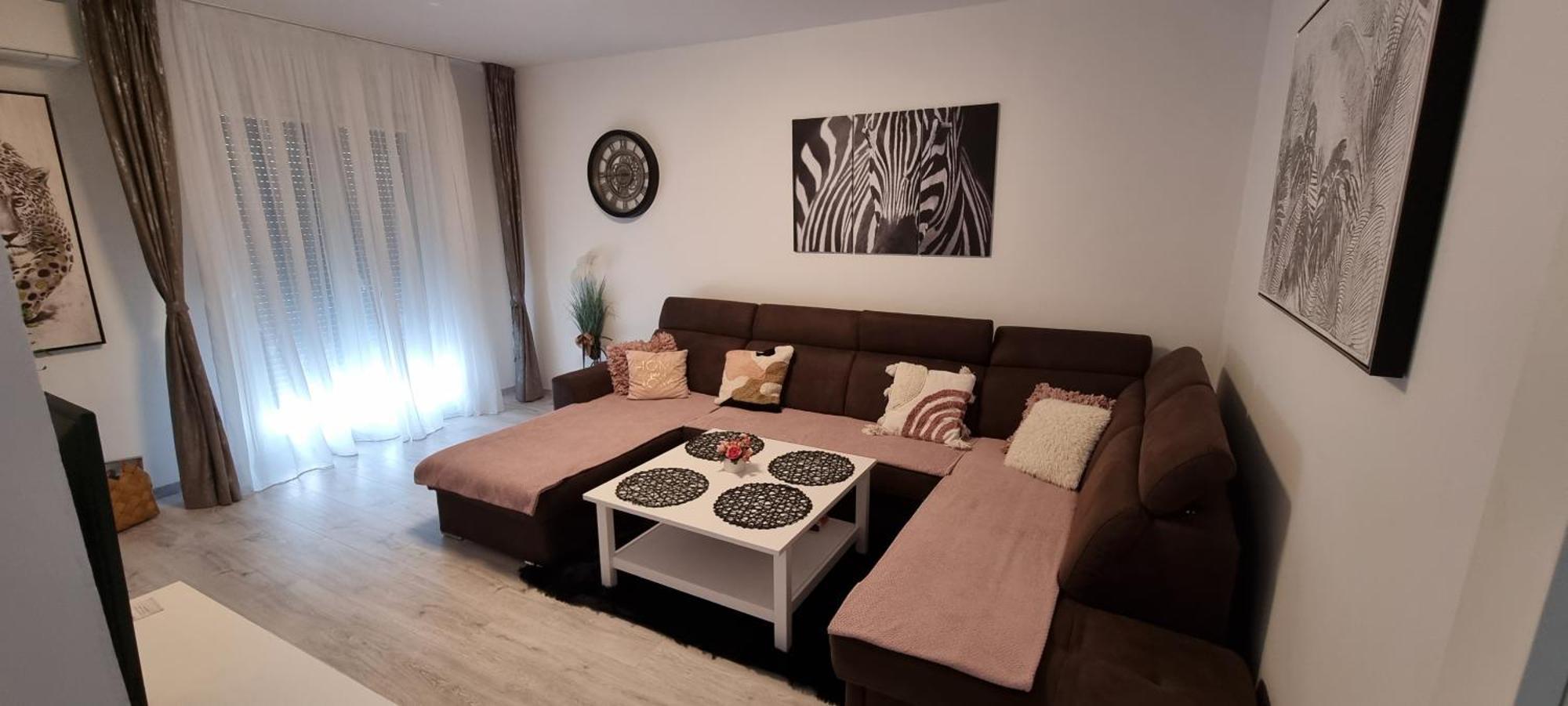 Babylu Apartman Zara Esterno foto
