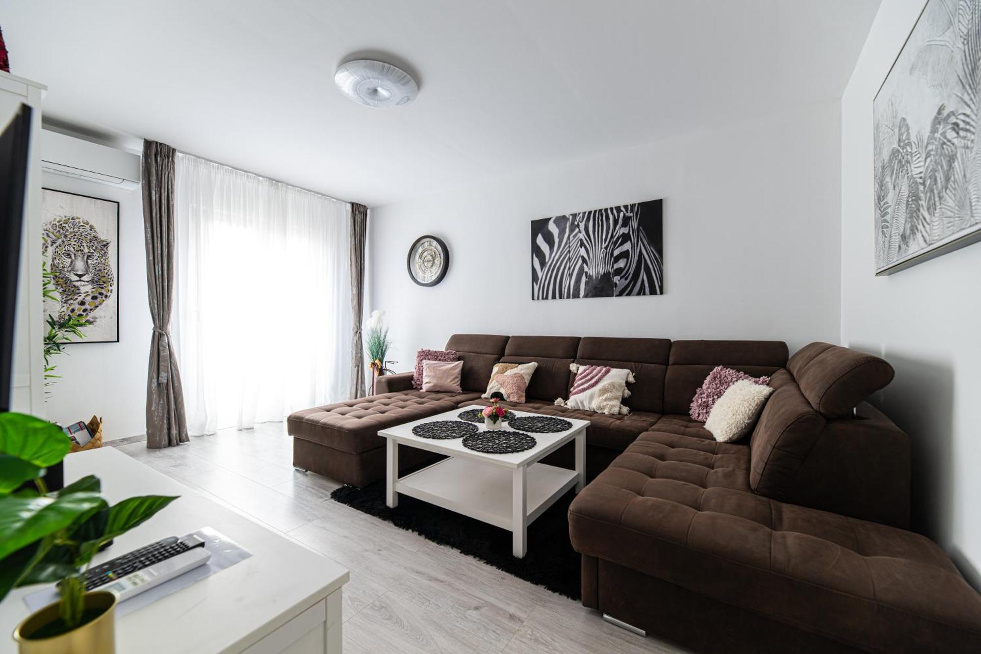 Babylu Apartman Zara Esterno foto