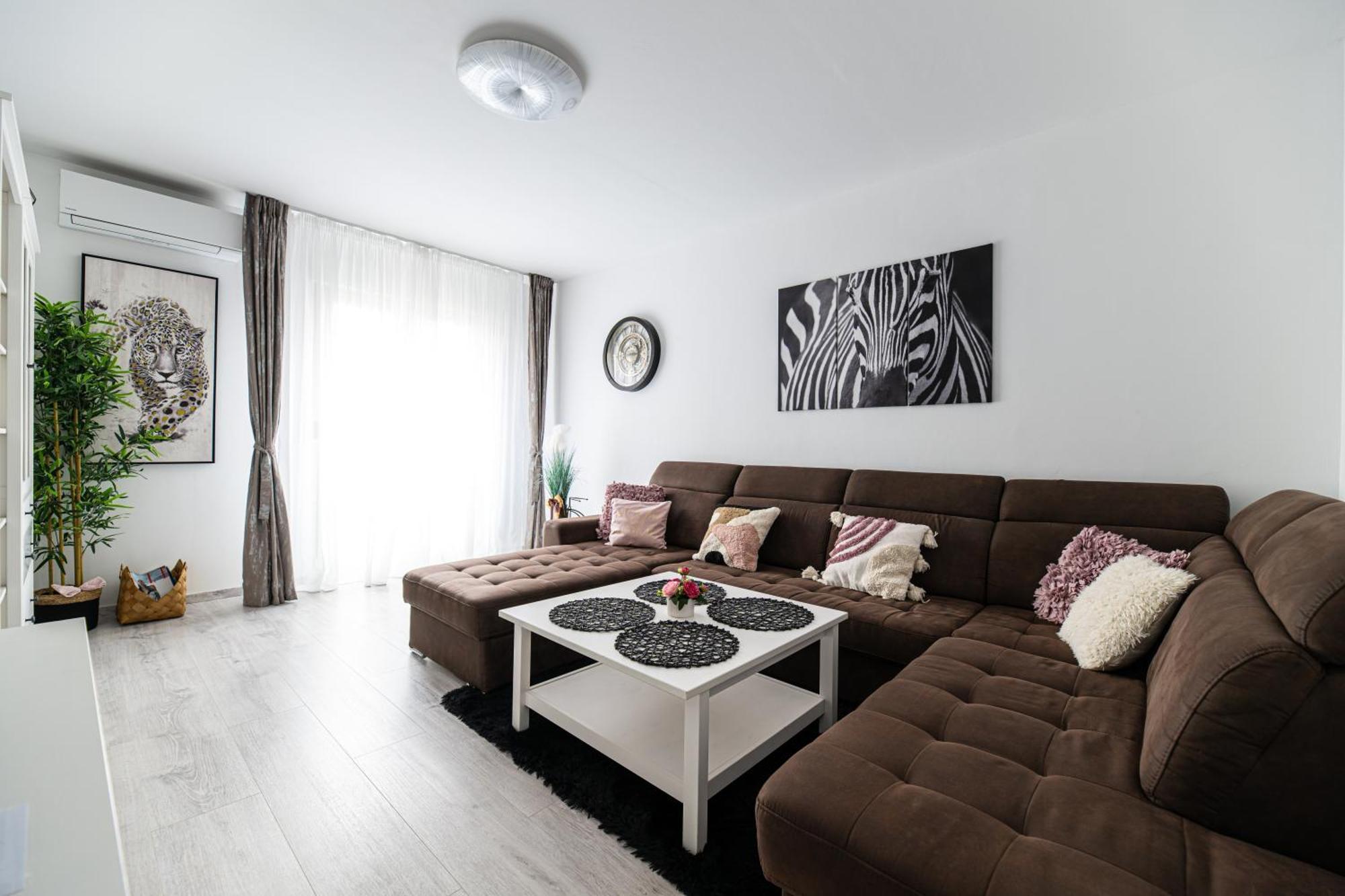 Babylu Apartman Zara Esterno foto
